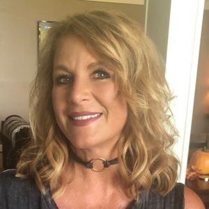 Meet your Posher, Talisha